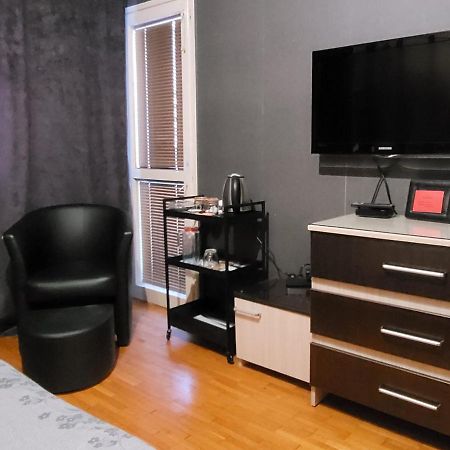 New York - Guest Room Near The Airport, Transport Possibility Sofia Extérieur photo