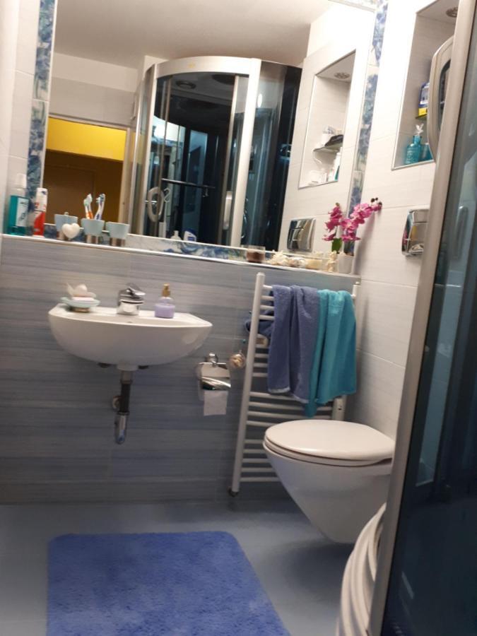 New York - Guest Room Near The Airport, Transport Possibility Sofia Extérieur photo
